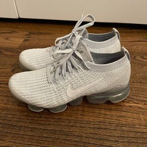 Nike Air Vapormax Flykit 3 womens 7